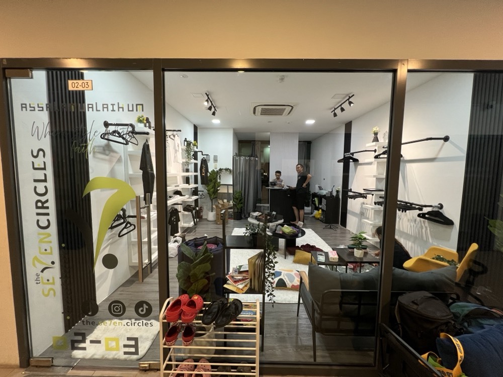 OrderZ: One-Stop Easy Ordering Solutions